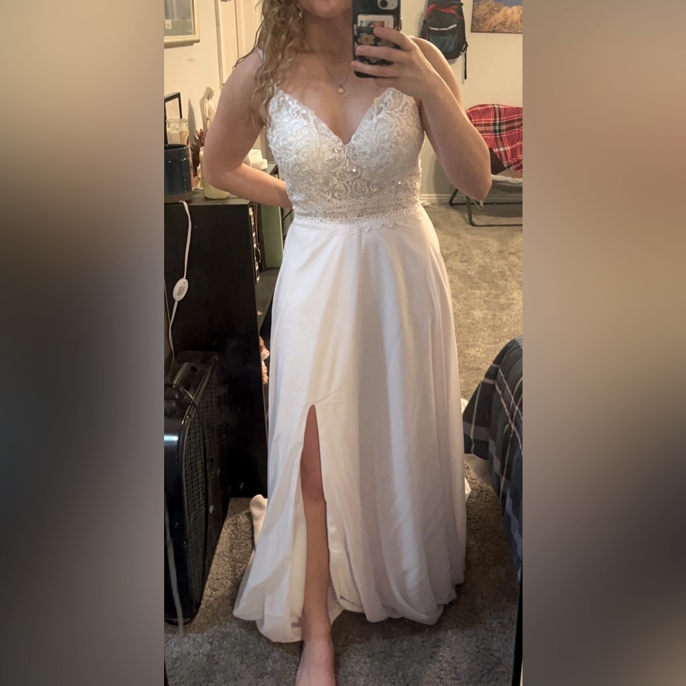Wedding dress